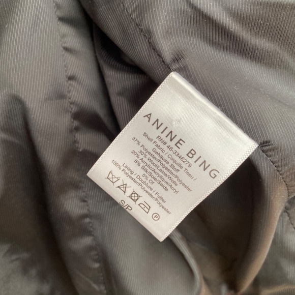 SOLD-Anine bing tweed blazer - Picture 5 of 9